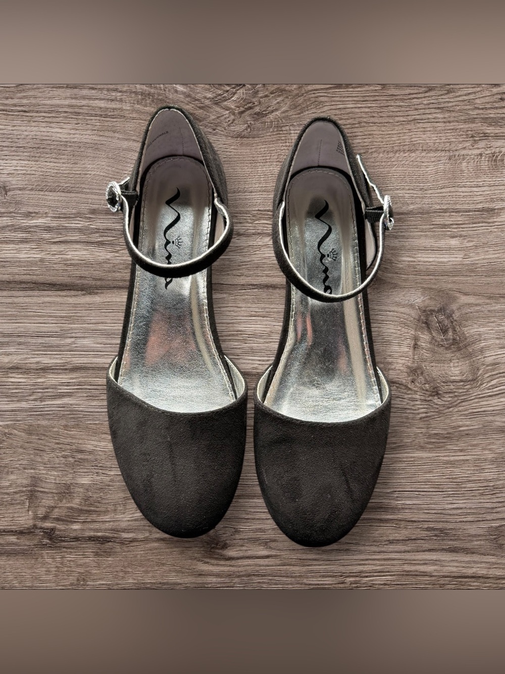 Girls Nina Black Suede Wedges Size 4